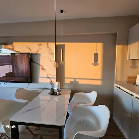 Apartman Hollywood